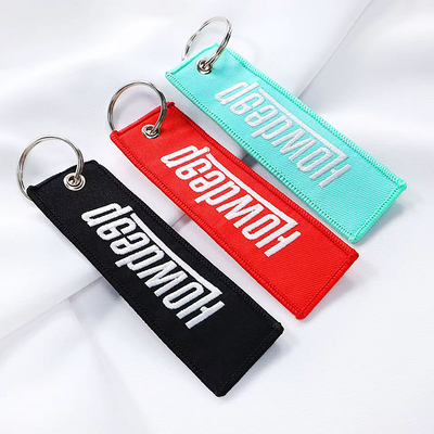 สีแดง สายกุญแจแต่งตามสั่ง พร้อม OEM / ODM ที่ยอมรับ