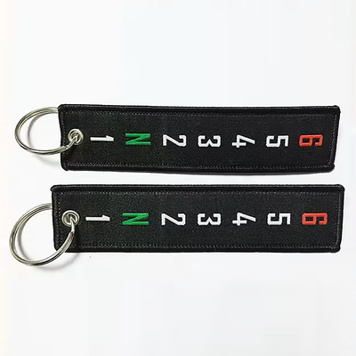 สัญลักษณ์รถยนต์ที่กําหนดเอง สายกุญแจผสมผสานที่กําหนดเองพร้อม OEM / ODM ที่ยอมรับ