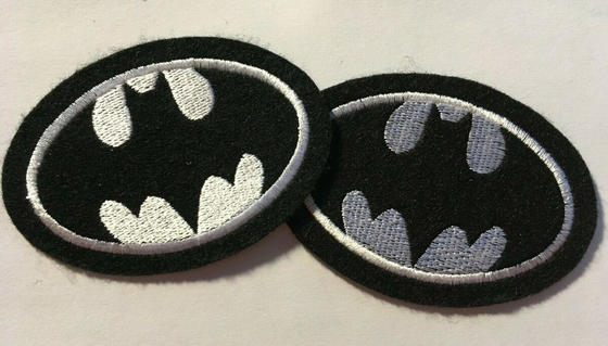 เย็บปักถักร้อยเหล็กบนแพทช์ Applique 4 &quot;BATMAN LOGO ขอบตัดความร้อน